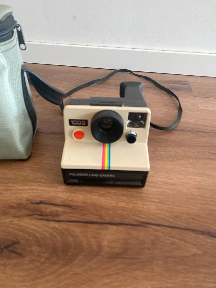 Polaroid 1000 Kamera in Leverkusen