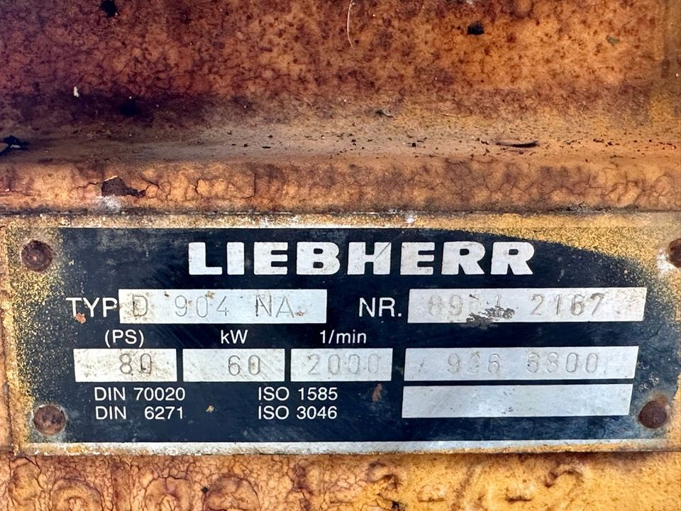 Liebherr Motor D904 Baggerlader , Bagger , Baumaschinen Motor in Dänischenhagen