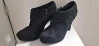 Halbstiefel gr.38 Kr. Altötting - Burghausen Vorschau