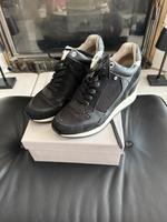 Sportlich-elegante Sneaker in Schwarz Nordrhein-Westfalen - Menden Vorschau