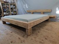 Altholz-Bett 200x200cm Altholzbett mit  Nachttischbretter Bayern - Bad Feilnbach Vorschau