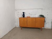 Vintage Kommode Sideboard Holzschrank 60er 70er DDR Retro Leipzig - Volkmarsdorf Vorschau