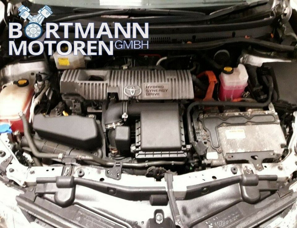 Motor TOYOTA AURIS 1.8 2ZRFXE 52.426KM+GARANTIE+KOMPLETT+VERSAND in Leipzig