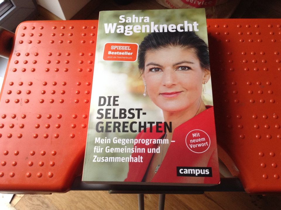 Sahra Wagenknecht ""Die Selbstgerechten" TOPP in Bad Waldsee