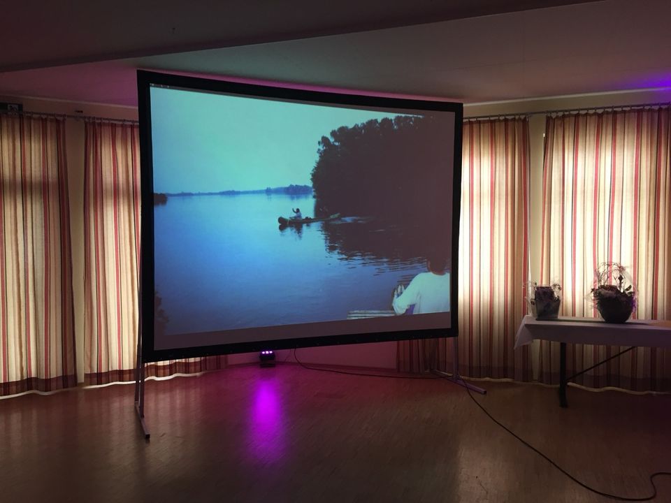 Beamer Leinwand Tontechnik zu vermieten in Köthen (Anhalt)