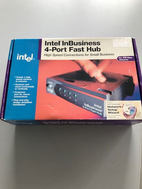 Intel In Business 4-Port Fast Hub in Hünstetten