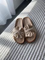 Sandalen beige NEU Gr.39/40 Brandenburg - Görzke Vorschau