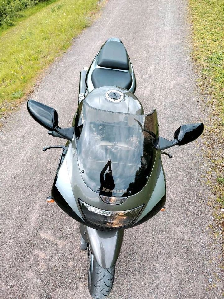 Kawasaki Ninja ZX9r B in Hamm