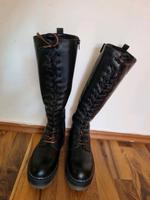 Stiefel Damen gr 37 preis inkl Versand 35€ Niedersachsen - Wilhelmshaven Vorschau