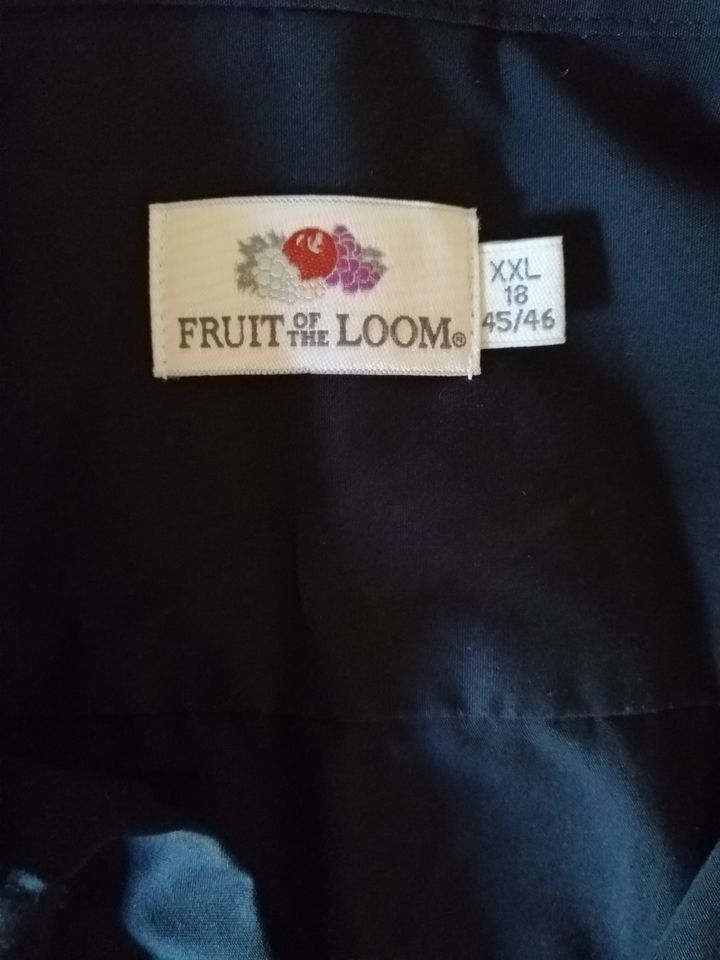 2 Herrenhemde Fruit of the Loom  schwarz in Kaiserslautern