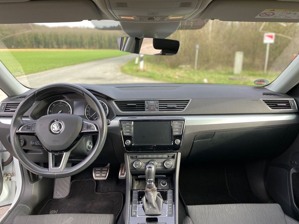 Skoda Superb 2.0 TDI SCR DSG Ambition Combi Ambition in Wildeshausen