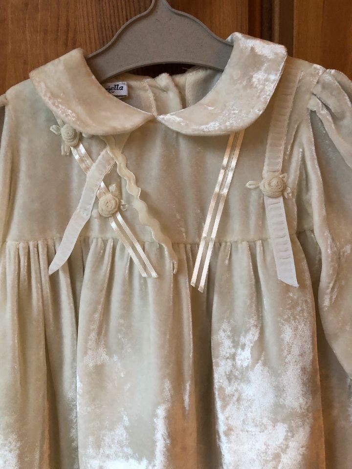 Baby Taufkleid von der ital. Marke Baby Graziella in Hamburg