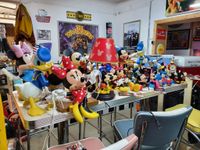 Walt Disney Figuren Sammlung Donald Dagobert Mickey Minnie usw Nordrhein-Westfalen - Mülheim (Ruhr) Vorschau