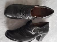 Caprice Damenschuh 41 Leder schwarz Hessen - Schöneck Vorschau