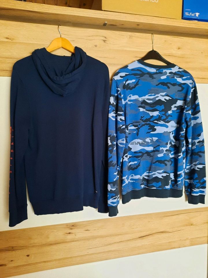 2 Napapijri Pullover Set in Neu-Isenburg