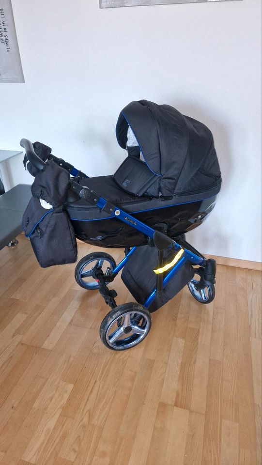 Kinderwagen  Adamex Chantal  3 in 1 in Erkrath