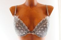 H&M BH Push Up 85B Spitze grau taupe guter Zustand Niedersachsen - Borkum Vorschau