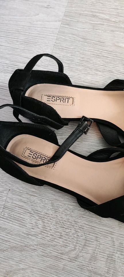 Sandalen neu Esprit Riemchen Spangen Leder in Weil am Rhein