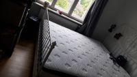 Großes Kingsize Bett (Ikea) mit top Qualität Matratze Berlin - Pankow Vorschau