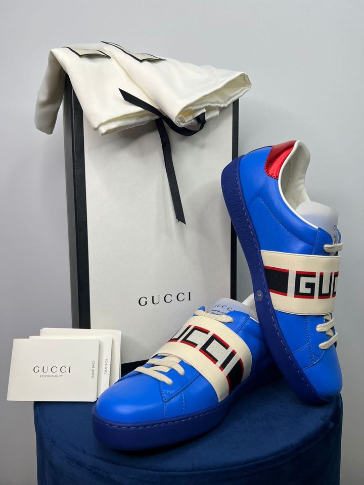 Gucci Sneaker Halbschuhe Blau Herren Schuhe Gr. 40,5 Neu in Wolnzach