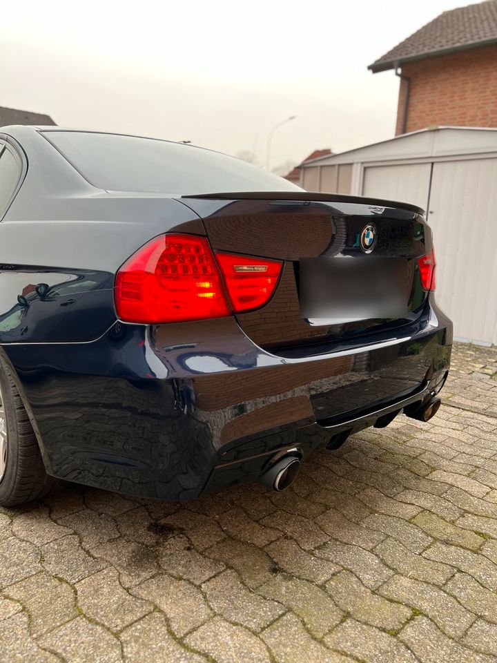 Bmw e90 !!! MOTOR NEU!!! Facelift in Osnabrück