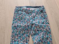 gepflegte edc Esprit Hose skin slim Gr. 40 floral Thüringen - Erfurt Vorschau