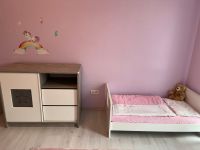 Babybett Kinderzimmer Wickeltisch Kinderbett Schrank u. Zubehör Nordrhein-Westfalen - Lippstadt Vorschau