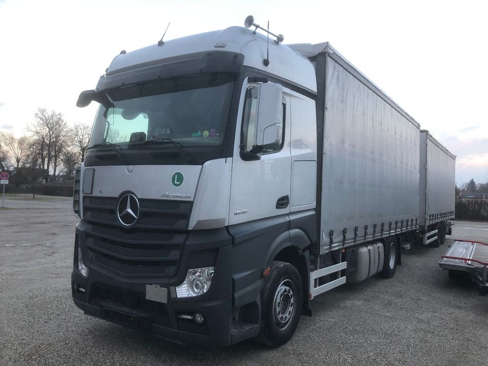 Mercedes-Benz Actros 4 BI-XENON LUFTFEDERUNG RETARDER KLIMAAUT in Erding