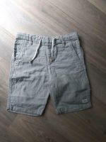 H&M Shorts  Hose kurz 100 % Baumwolle  Gr. 128 Top Sachsen - Zwickau Vorschau