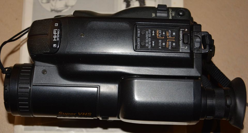 Panasonic Palmcorder NV-S90 / techn.OK, verursacht aber Bandsalat in Schöndorf (an der Ruwer)