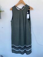 Neu mit Etikett hübsches gemustertes Kleid von H&M Größe 40 bzw. Bayern - Marxheim Vorschau