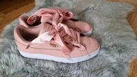 Puma Basket Lack 39 neuwertig Niedersachsen - Bad Zwischenahn Vorschau