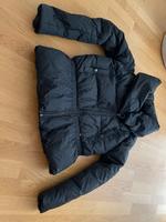 Levi’s Jacke Daunen Größe M schwarz Frankfurt am Main - Ostend Vorschau
