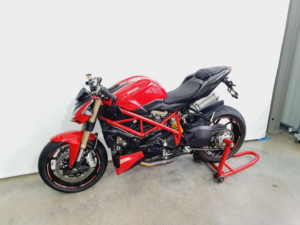 Ducati Streetfighter 848*KD NEU*8156km*Carbon Heckumbau*Evotech* in Waghäusel