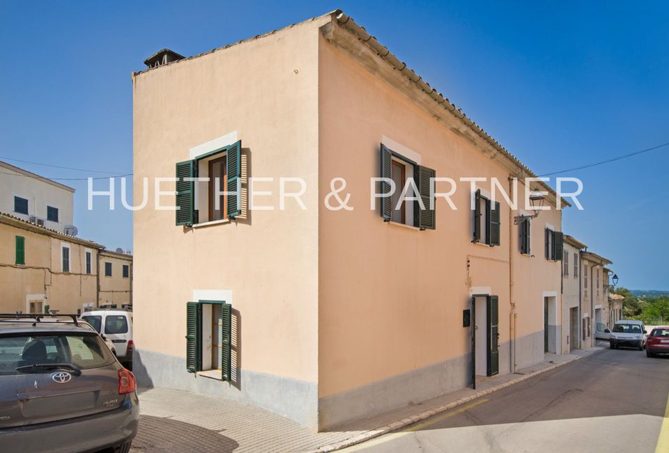 Geräumiges Stadthaus mit 5 SZ und Dachterrassen-Panorama-Blick auf Mallorca (Ref.-Nr.: 22-176) in Saarbrücken