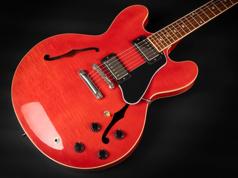 2014 Gibson Memphis ES-335 Dot Figured Cherry | Custom Shop USA in Niebüll