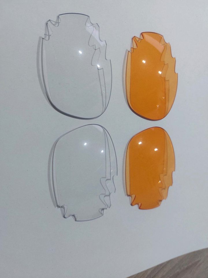 Oakley Jawbone Atomic Orange mit 3 Paar Gläsern in Hammelburg
