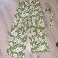 MNG Mango Stoffhose geblümt Hessen - Limeshain Vorschau