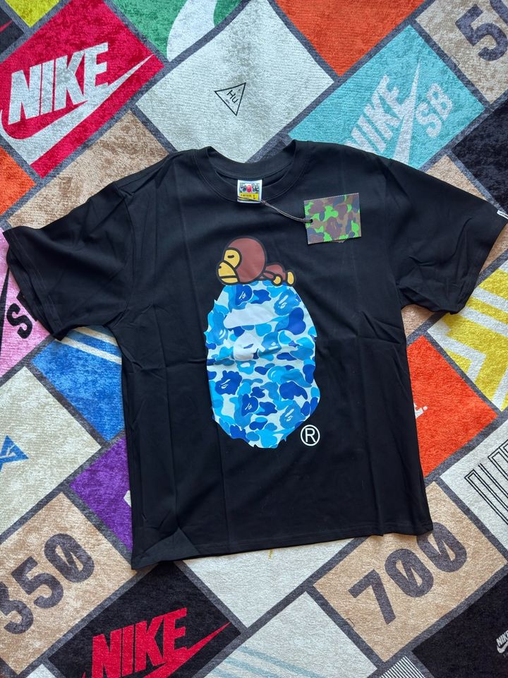 NEU BAPE Color Camo Milo On Big Ape Tee (FW22) Black Navy ® in Rösrath