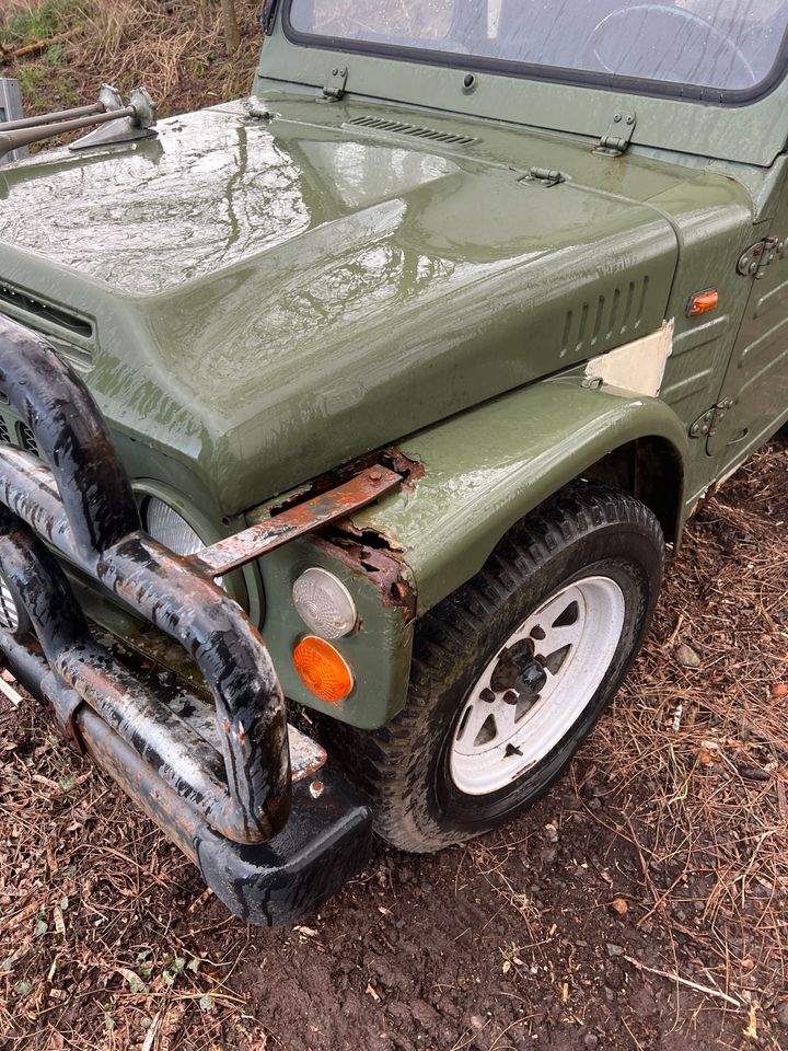 Jeep Oldtimer Suzuki LJ 80, Bj:82 in Kempen