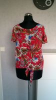 Bluse Schlupfbluse Oberteil crop Knoten rot bunt Blumen Gr. M LCW Friedrichshain-Kreuzberg - Friedrichshain Vorschau