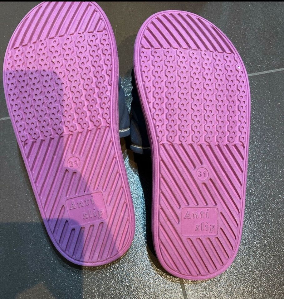 Badeschuhe Badelatschen Gr. 31 Lico in Meckenheim