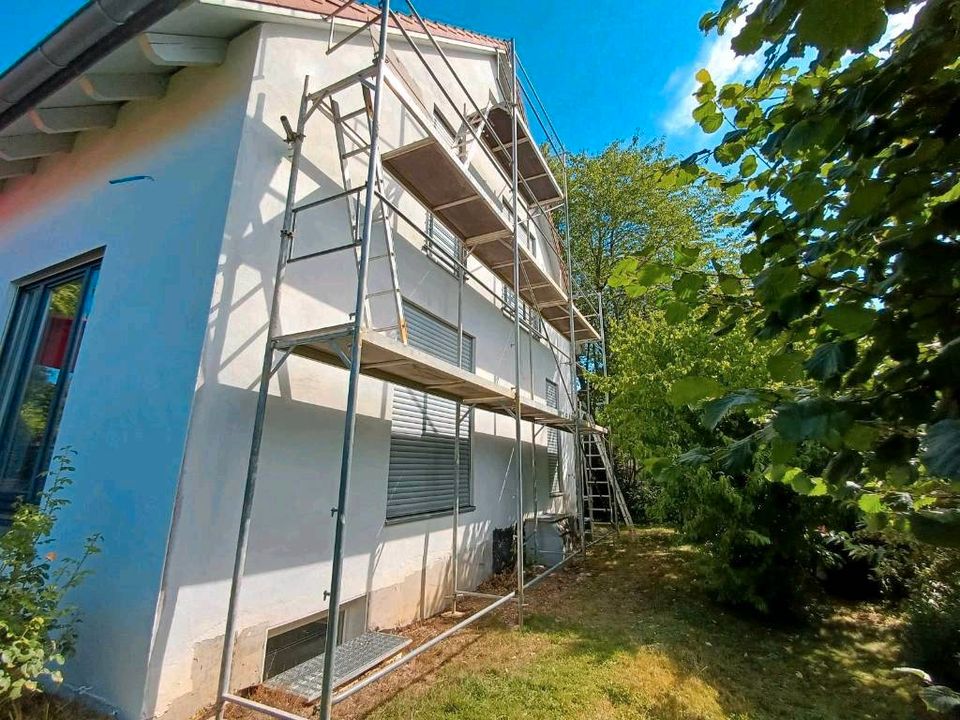 Gerüst Fassadengerüste Aufbau & Anlieferung Raum Landshut in Altdorf