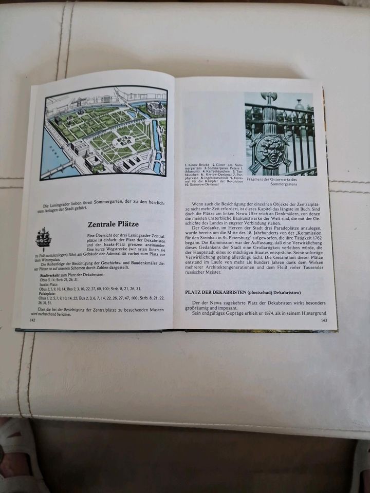 Leningrad und Umgebung Stadtführer mit Karte 1980 in Rostock