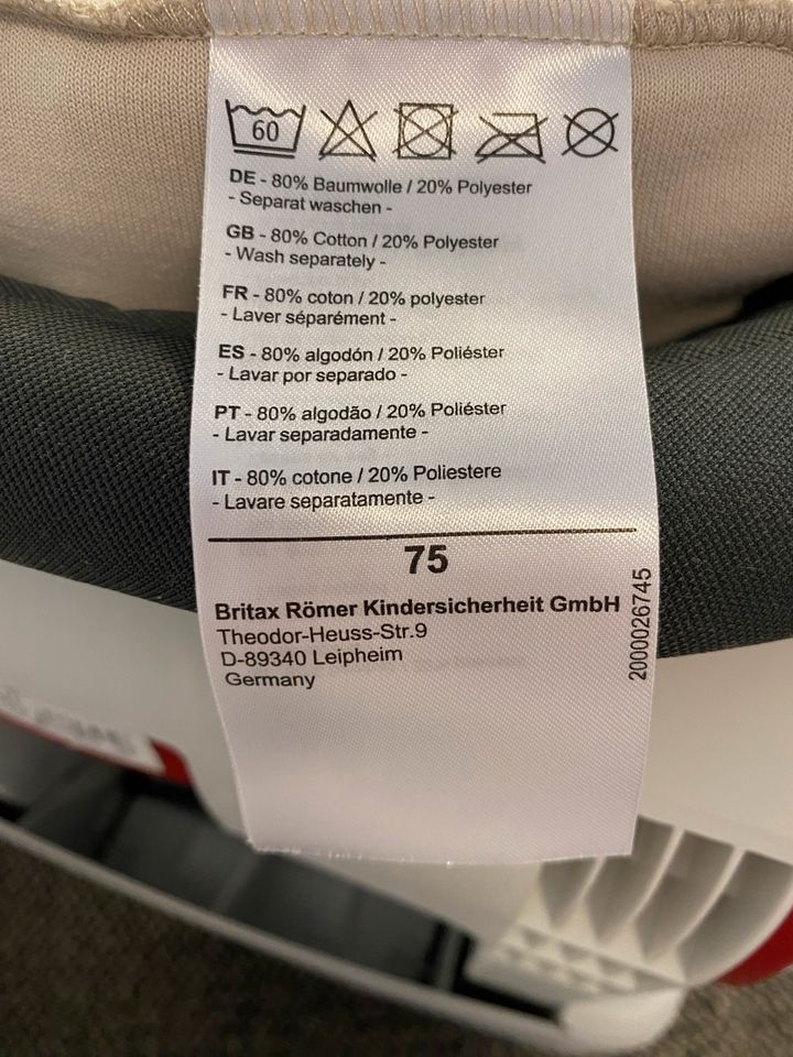 Britax Römer Kindersitz King II Storm Grey | SEHR GUTER ZUSTAND in Waldbronn