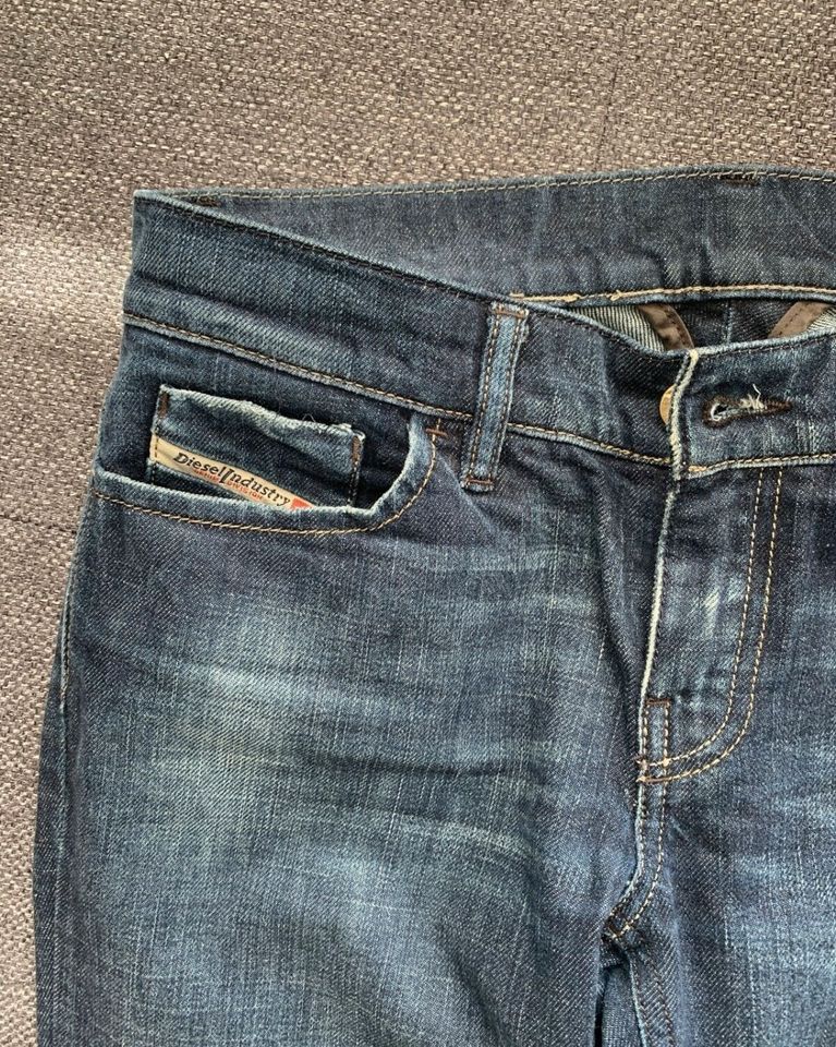 Vintage Original Diesel Jeans W28 L32 Damen in Centrum