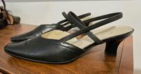 Gabor spitze Pumps mit Riemchen, schwarz, echt Leder Duisburg - Duisburg-Süd Vorschau