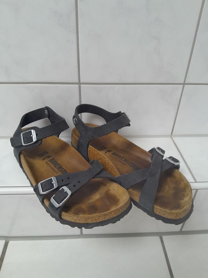 Birkenstock Kumba,  Gr 39,  schwarz, schmal in Düsseldorf