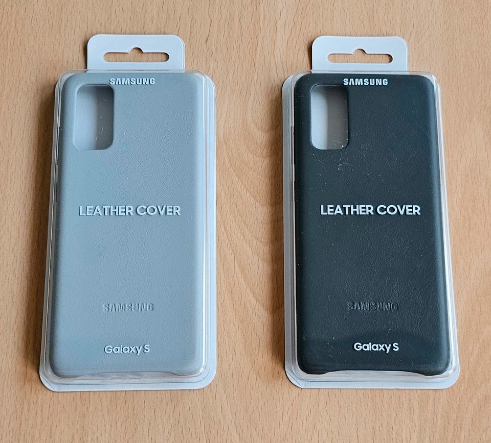 Samsung S20 (OVP) original Leder “Leather Cover” Grau hell od. du in Duisburg