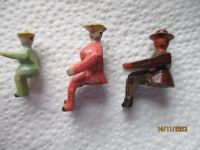 Erzgebirge Figuren Miniatur ca. 120 Jahre, geschnitzt - 3 Stück Sachsen - Burgstädt Vorschau